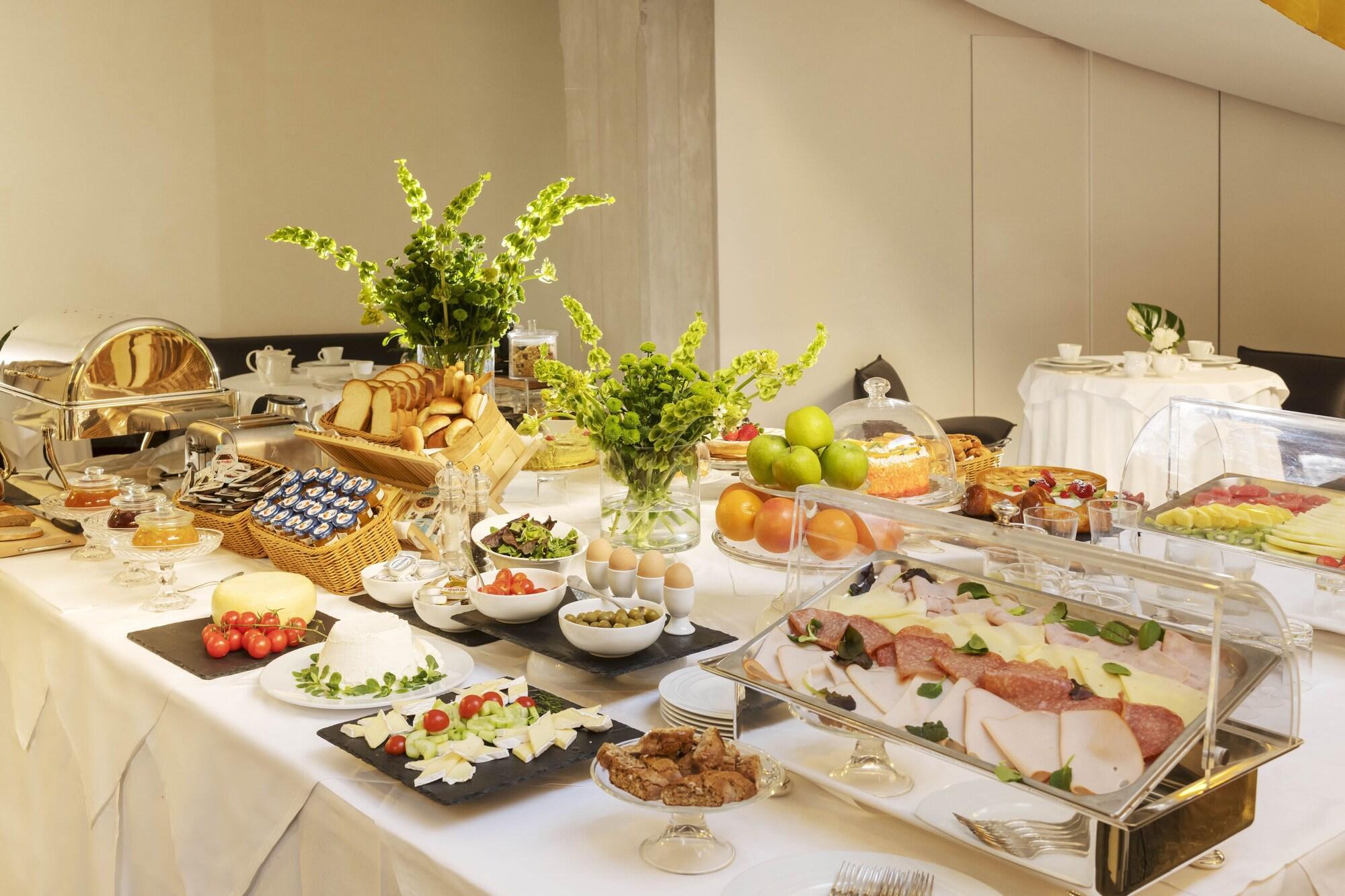Hotel Royal Bissolati Roma Dış mekan fotoğraf